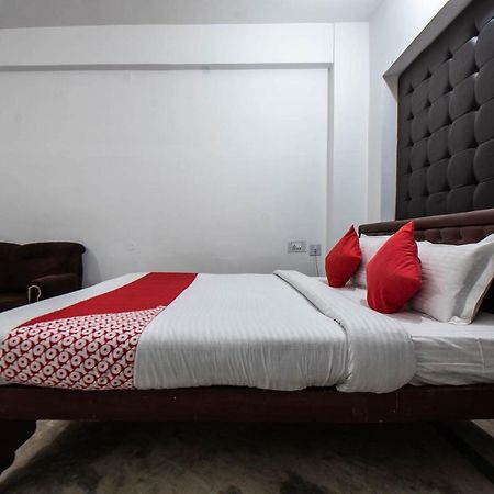Hotel Oyo 29792 Piyush Hajipur Exteriér fotografie