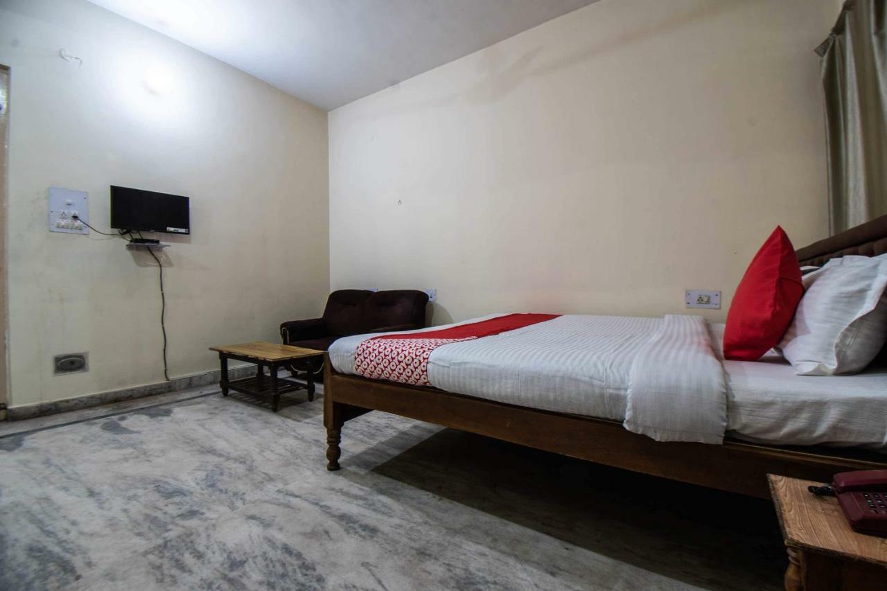 Hotel Oyo 29792 Piyush Hajipur Exteriér fotografie