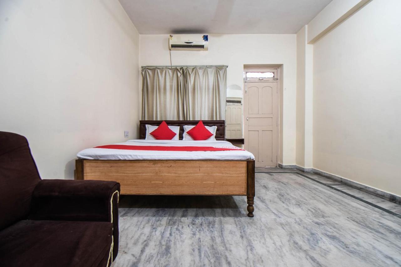 Hotel Oyo 29792 Piyush Hajipur Exteriér fotografie