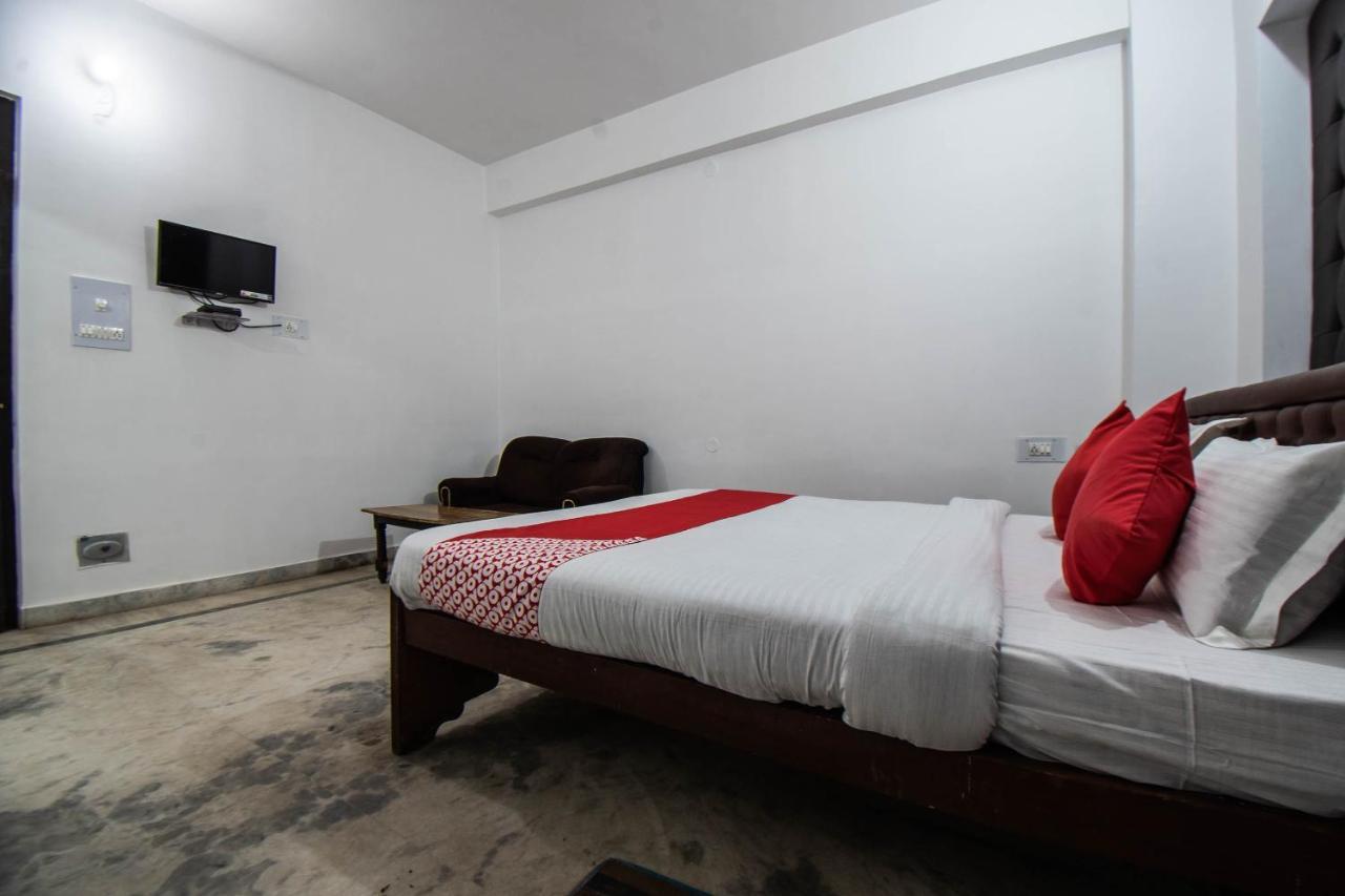 Hotel Oyo 29792 Piyush Hajipur Exteriér fotografie